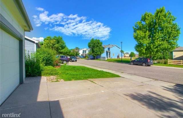 2466 E 110th Pl Gallery 4