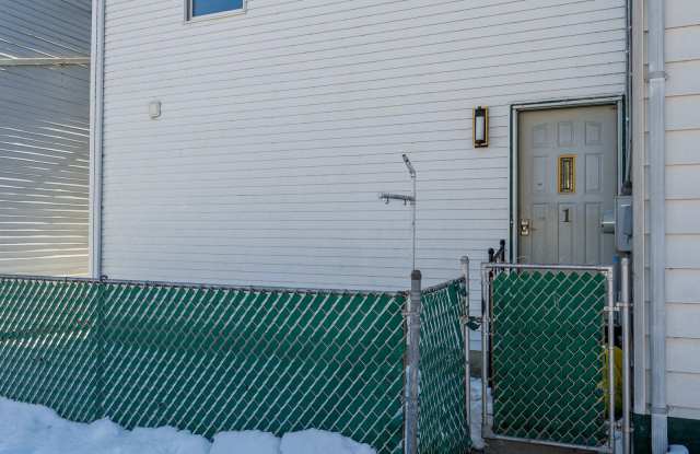 214 Mifflin Street photos photos