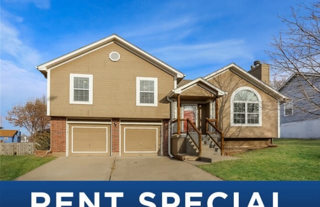 18412 East Blackhawk Trail - 18412 Blackhawk Trail, Independence, MO 64056