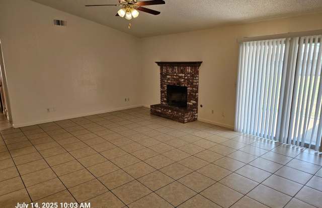 1673 Eastbrook Gallery 3