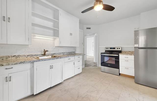 Newly Renovated Duplex photos photos