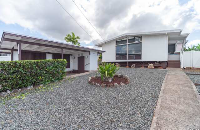 3Br/1Ba Aliamanu Gated Single Family Home photos photos