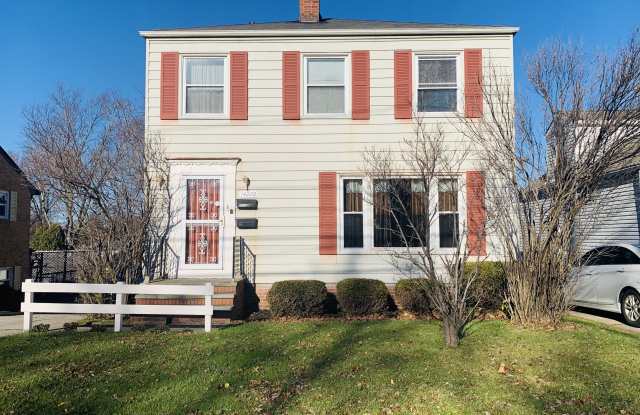 14220 Triskett Road Downstairs Unit - 14220 Triskett Road, Cleveland, OH 44111