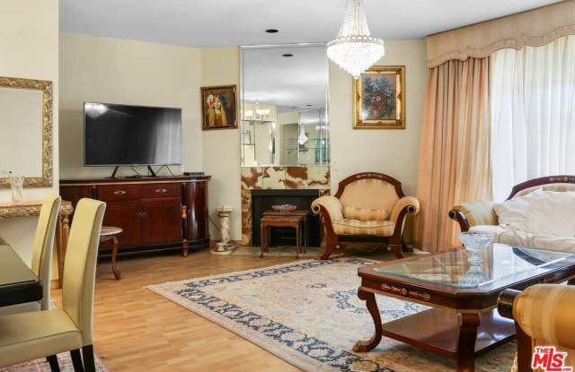 1064 S Shenandoah St - 1064 South Shenandoah Street, Los Angeles, CA 90035