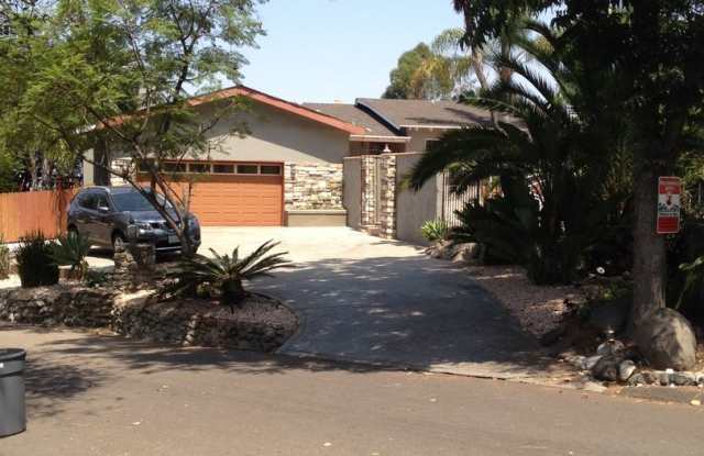 9204 Virginian Lane - 9204 Virginian Lane, Casa de Oro-Mount Helix, CA 91941