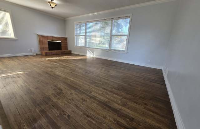 7222 S 2700 W; Unit A Gallery 3