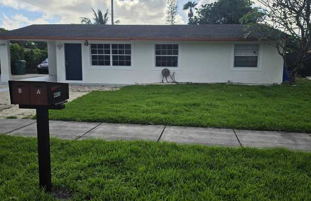 2200 Sw 42nd Terrace photos photos