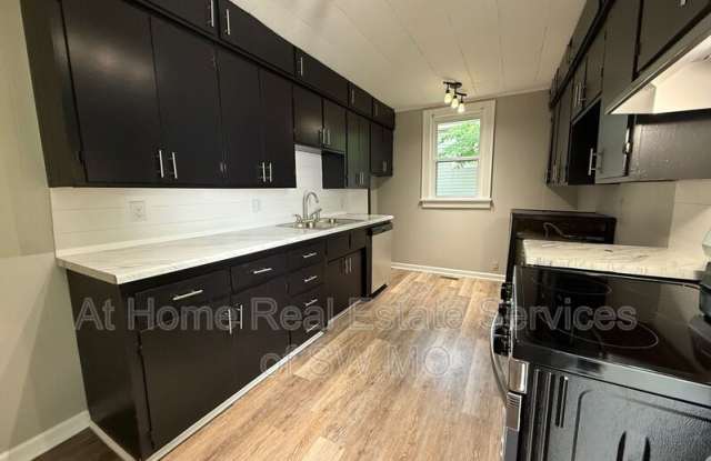 722 S Market Ave photos photos
