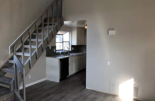 3690 Avocado Village Ct Gallery 3