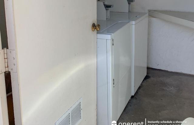 1846 9th Street Unit 4 Gallery 2