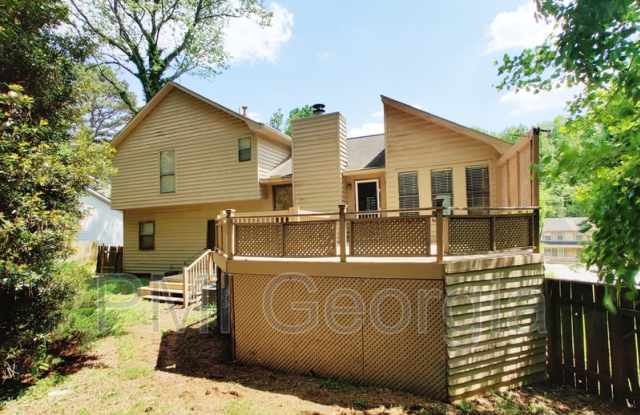3961 Rocmar Dr Gallery 2