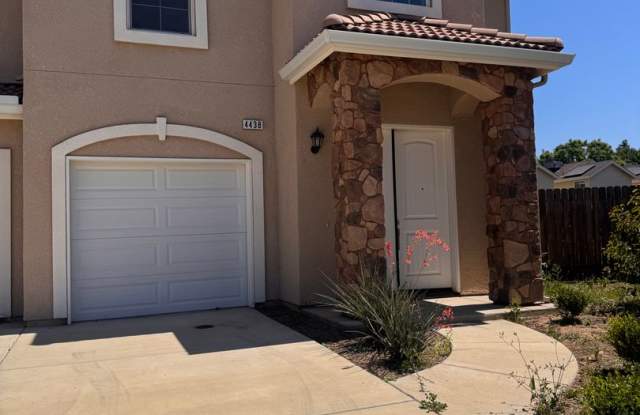 New 5 Bedroom, 3.5 Bath Available Now! photos photos New 5 Bedroom, 3.5 Bath Available Now! photos photos