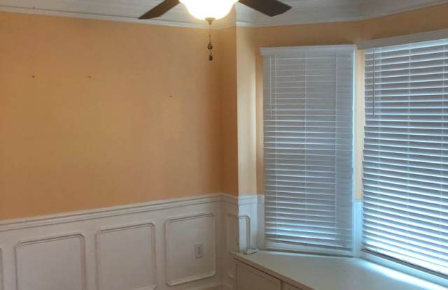 3 Bedroom/3.5 Bath 2 story Condo - Kingsport, TN 37663 Gallery 4