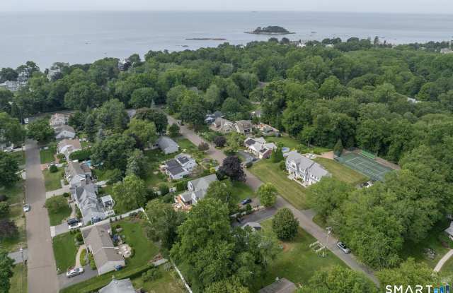 24 Hamilton Drive Gallery 2