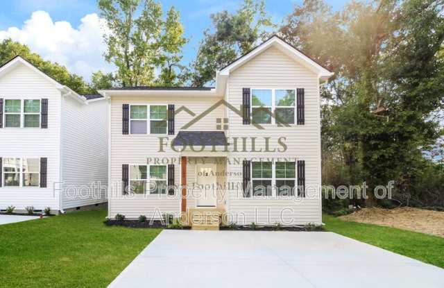 100 Crown Ct photos photos