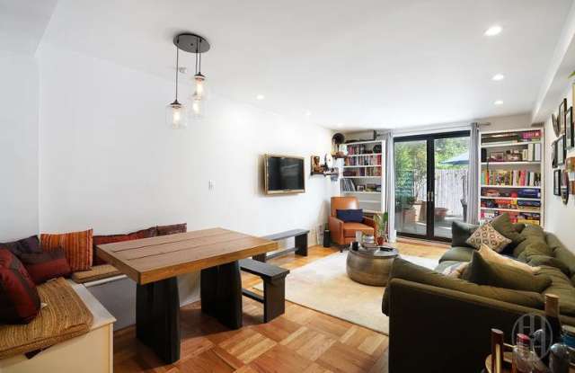 211 East 18th Street photos photos