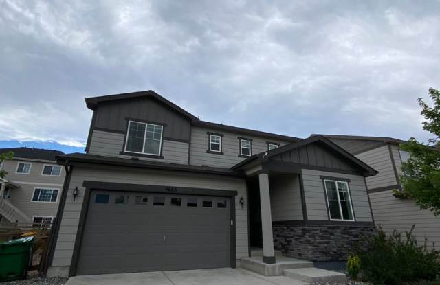 4 bedroom 3 bathroom Single Family House in Aurora photos photos
