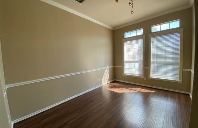 2745 Treasure Cove Drive Gallery 4