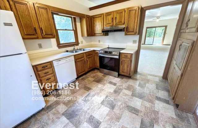101 Granby Court photos photos