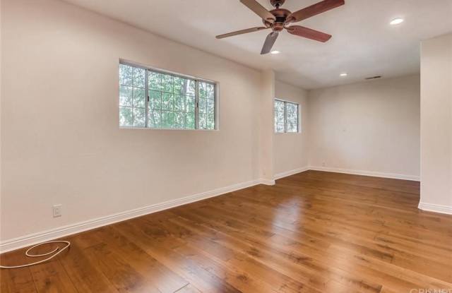 4798 Regalo Road Gallery 4