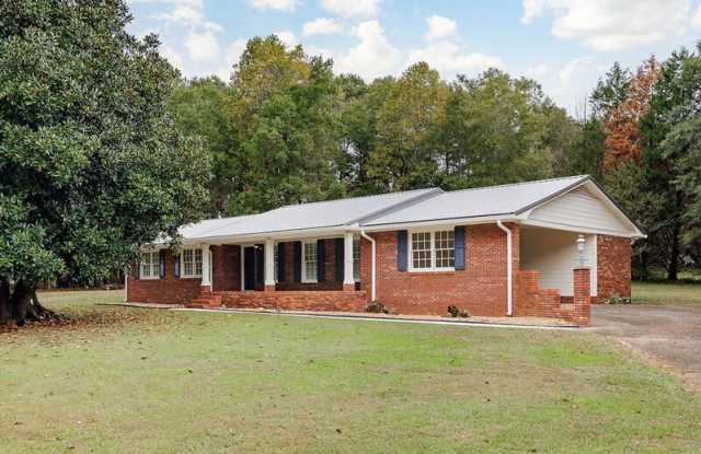 1110 Maple Cir - 1110 Maple Circle, Oconee County, GA 30677