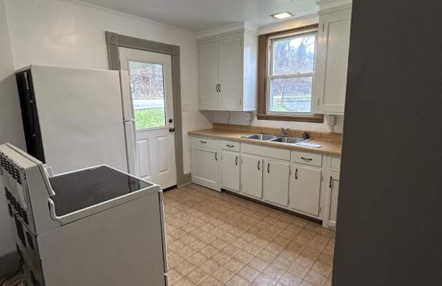 602 Sellers Avenue photos photos