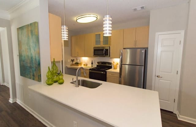 Woodhaven at Park Bridge Apartments Gallery 2