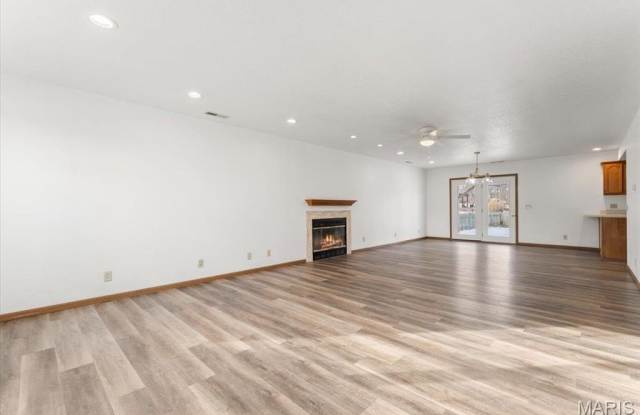134 CLINTON HILL Drive Gallery 3