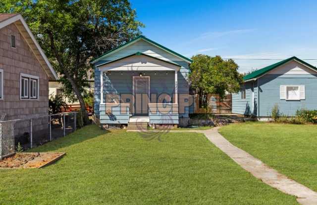 Charming Bungalow Downtown photos photos Charming Bungalow Downtown photos photos