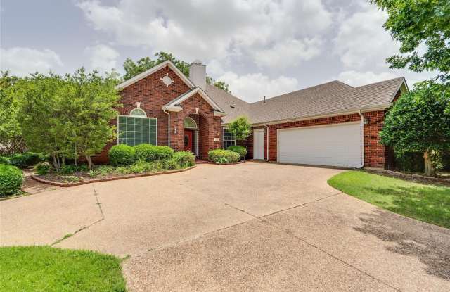 200 Diamond Ridge Drive Gallery 2