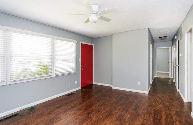1553 Bluebird Lane Gallery 4