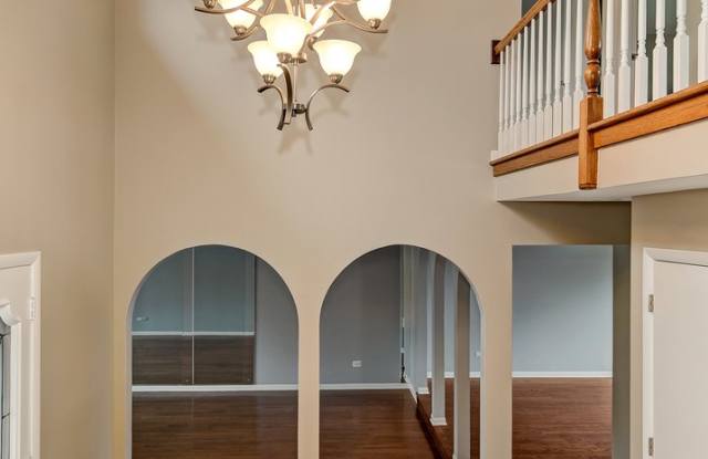 215 RODGERS Court Gallery 4