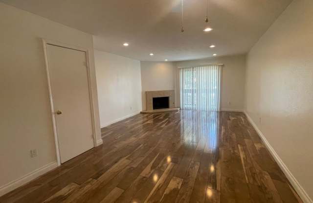 Completely Remodeled 3 Bedroom in San Diego!! Water/Trash Included photos photos