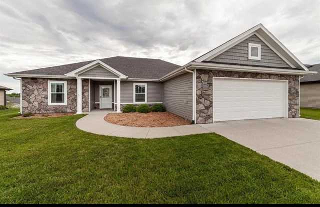 4 bedroom 2 bath. photos photos