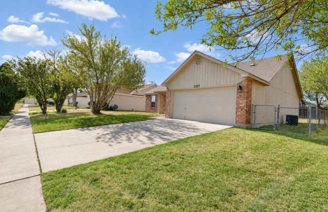 2207 Pixton Dr Gallery 3