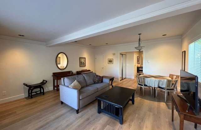 Thompson Duplex Gallery 3