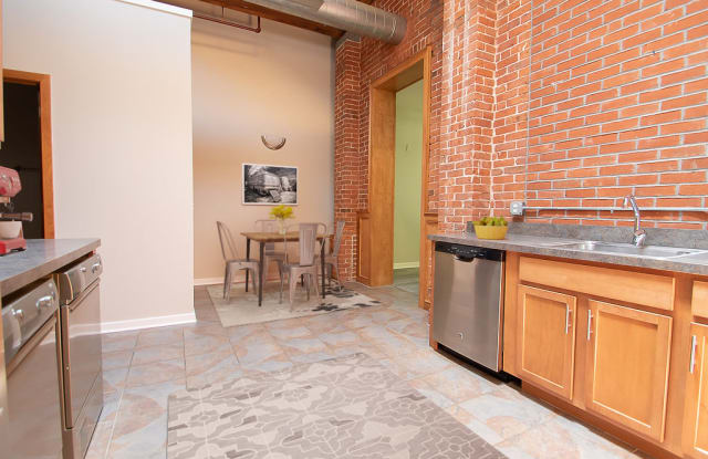 Spinnaker Station Gallery 2