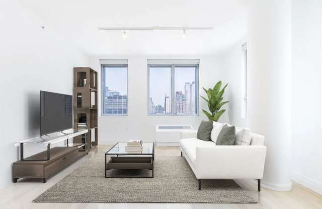 554 W 54th St - 554 West 54th Street, New York City, NY 10019