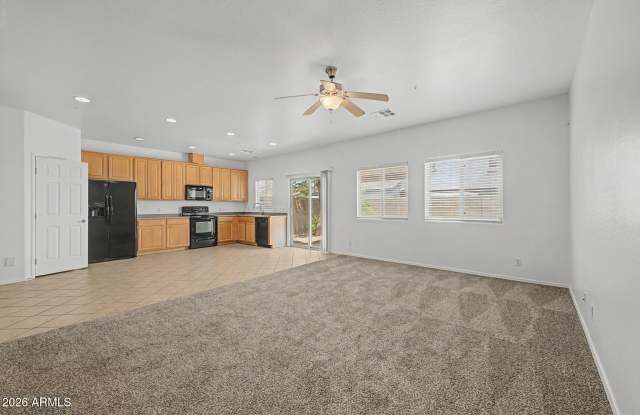 8770 W WOOD Drive Gallery 3