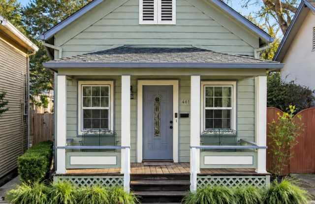 Charming Downtown Chico Cottage with Catio, Laundry & Central HVAC photos photos