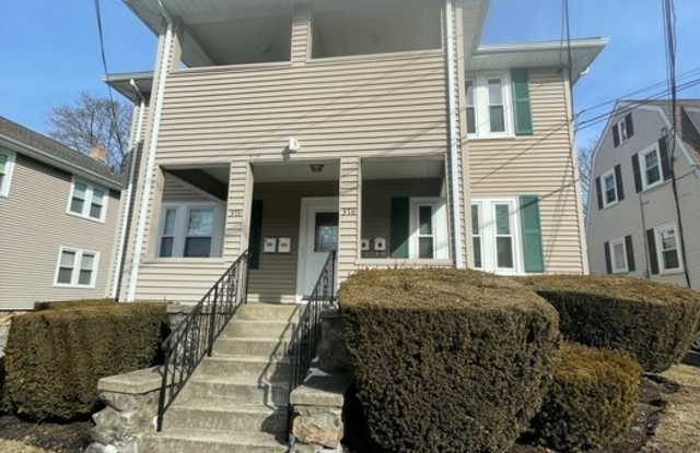 378 Crescent St - 378 Crescent Street, Waltham, MA 02453 378 Crescent St - 378 Crescent Street, Waltham, MA 02453