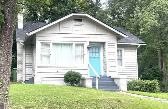 770 N Evelyn Place NW Gallery 1