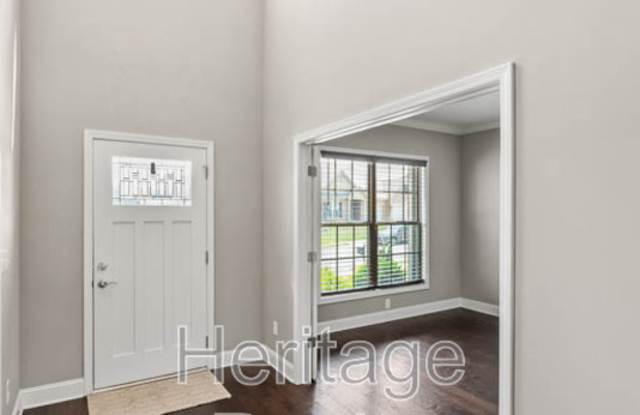 925 Brookwood Lane Gallery 3