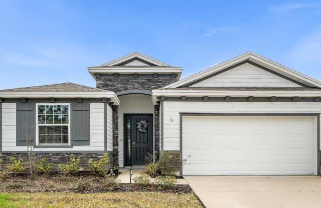 Immaculate 4-Bedroom, 2.5-Bath Home photos photos