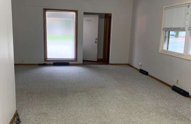 For Rent - 405 Grant Street, Van Meter, IA 50261 For Rent - 405 Grant Street, Van Meter, IA 50261