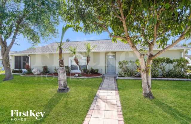 2849 Maderia Circle photos photos