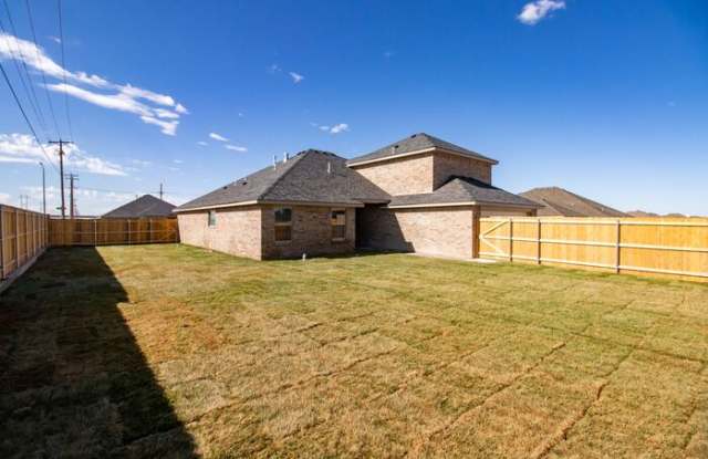 2700 Tampa Bay Avenue photos photos