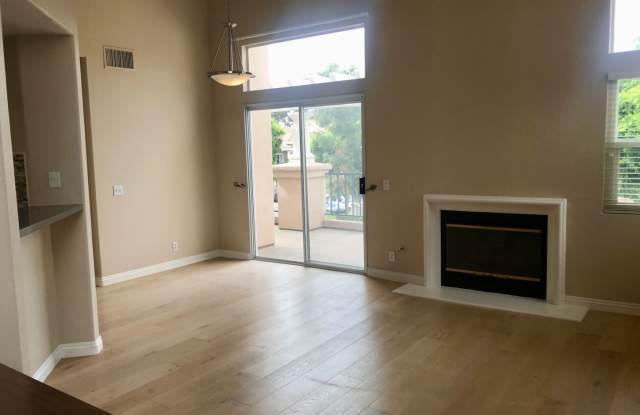 7234 Shoreline Dr Unit 158 Gallery 2