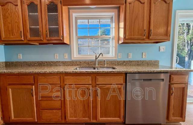271 Breton Ridge Rd Gallery 4