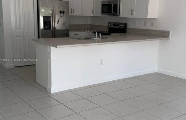 3440 W 111th Place, Hialeah, FL 33018 photos photos